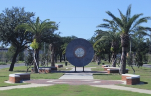 Sculpture reminding about Hurricane Katrina - the eye is the centre of the circle.